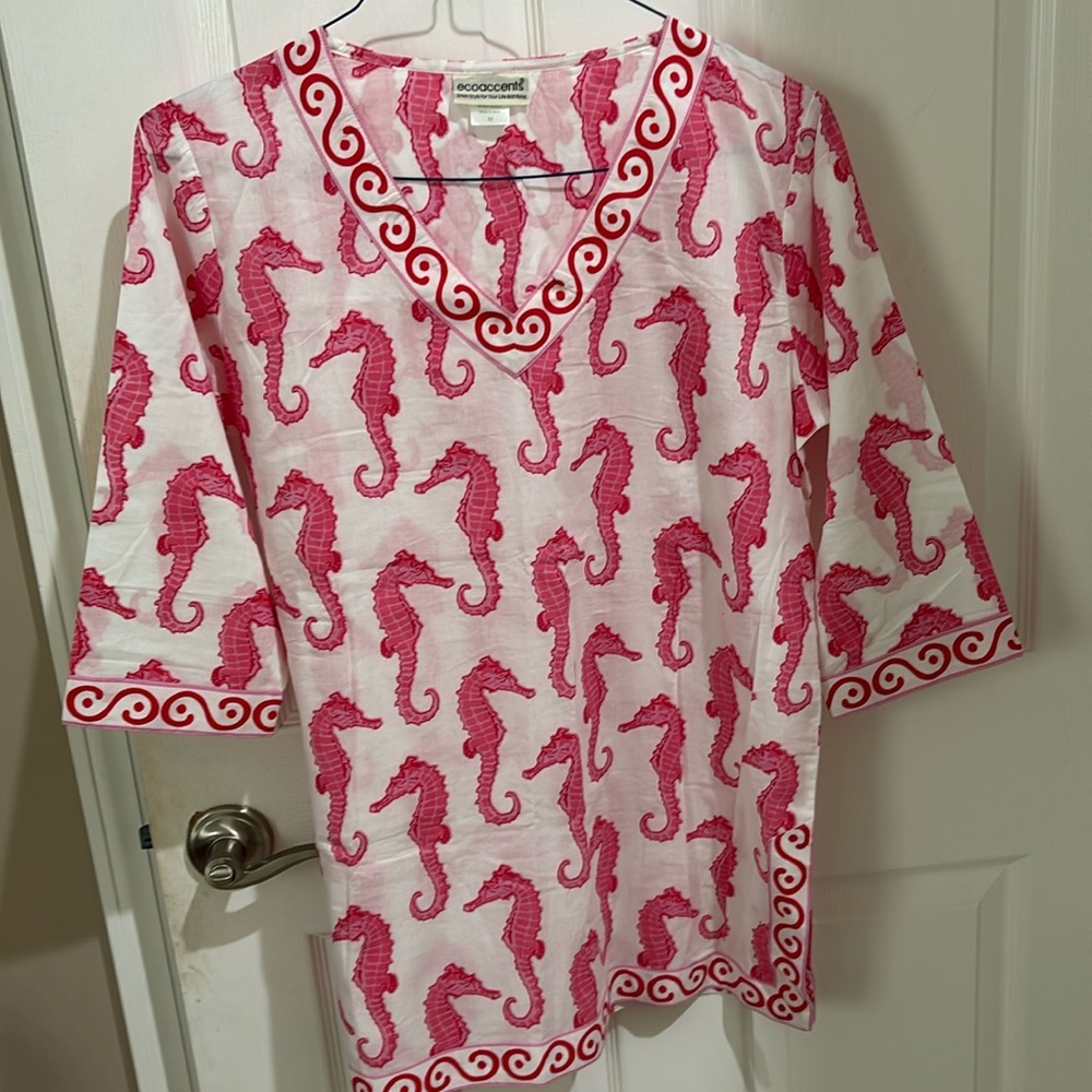 Size medium, cotton, seahorse, white and pink cover-up by eccentric